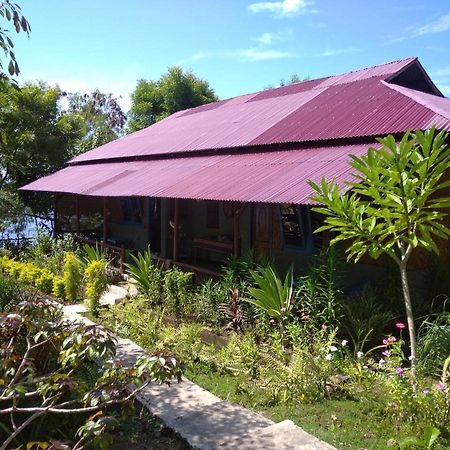 Leko Lembo Guesthouse Keli Extérieur photo