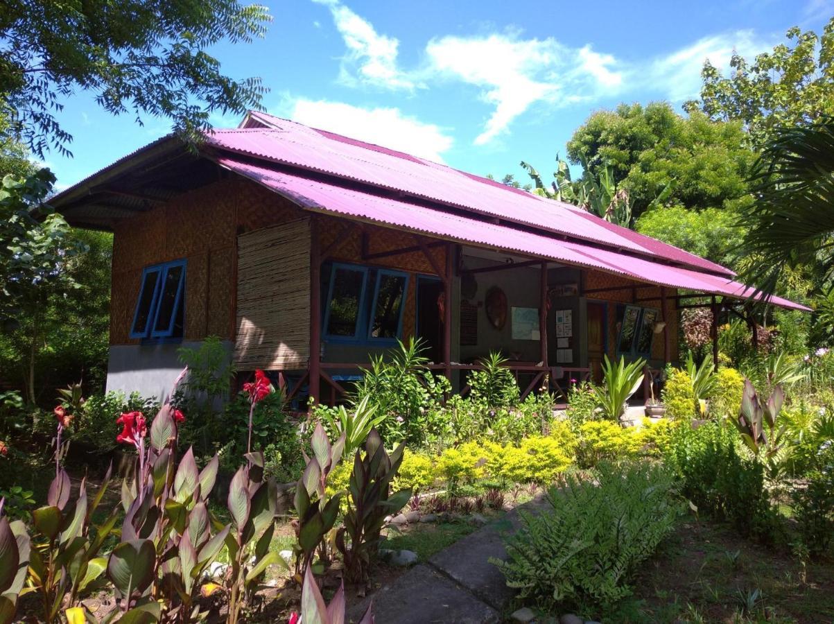 Leko Lembo Guesthouse Keli Extérieur photo